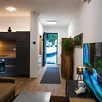 Prod Apartma *